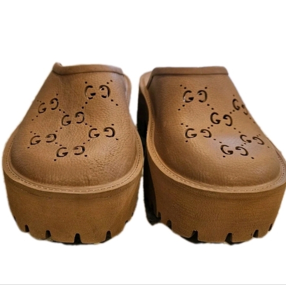 Tan Perforated GG Slip-On Clogs Made In Italy, 40 - Picture 4 of 9